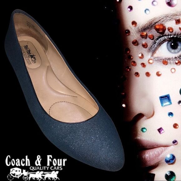 Coach and Four Slip on Flats left 7.5 right 8 - Picture 1 of 6